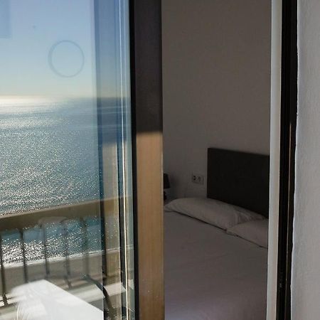 Beachfront Apartment มาลากา ภายนอก รูปภาพ