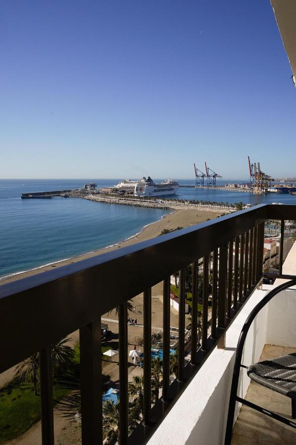 Beachfront Apartment มาลากา ภายนอก รูปภาพ